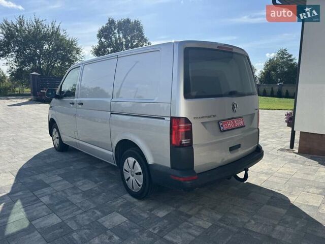 Сірий Фольксваген Transporter, об'ємом двигуна 1.97 л та пробігом 206 тис. км за 30700 $, фото 4 на Automoto.ua