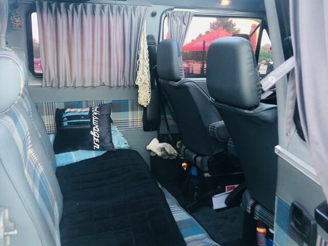 Серый Фольксваген Transporter, объемом двигателя 1.7 л и пробегом 10 тыс. км за 6000 $, фото 5 на Automoto.ua