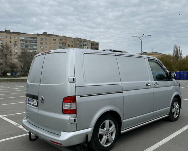 Серый Фольксваген Transporter, объемом двигателя 1.97 л и пробегом 304 тыс. км за 16000 $, фото 23 на Automoto.ua