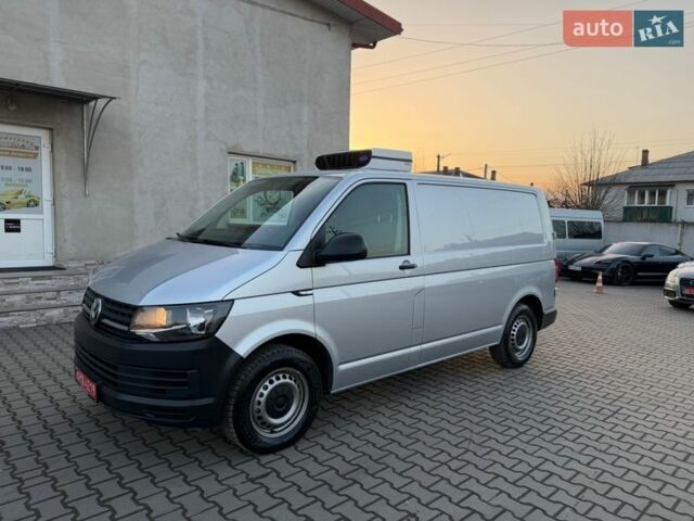 Серый Фольксваген Transporter, объемом двигателя 2 л и пробегом 240 тыс. км за 16500 $, фото 7 на Automoto.ua