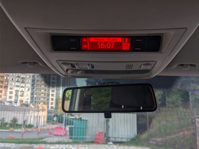 Серый Фольксваген Transporter, объемом двигателя 2.5 л и пробегом 382 тыс. км за 8500 $, фото 12 на Automoto.ua