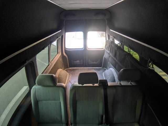 Серый Фольксваген Transporter, объемом двигателя 2.5 л и пробегом 382 тыс. км за 8500 $, фото 10 на Automoto.ua