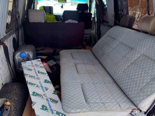 Сірий Фольксваген Transporter, об'ємом двигуна 2.5 л та пробігом 350 тис. км за 6300 $, фото 6 на Automoto.ua