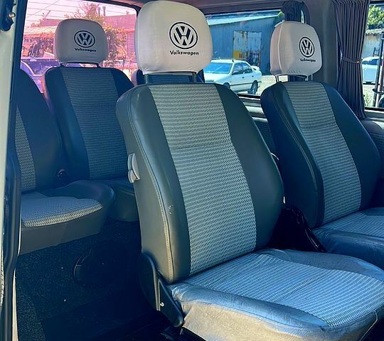 Серый Фольксваген Transporter, объемом двигателя 2.5 л и пробегом 0 тыс. км за 7800 $, фото 3 на Automoto.ua