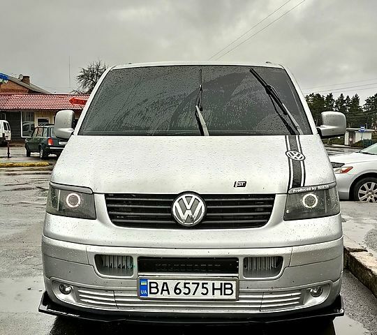 Серый Фольксваген Transporter, объемом двигателя 1.9 л и пробегом 247 тыс. км за 8600 $, фото 4 на Automoto.ua