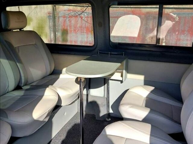 Серый Фольксваген Transporter, объемом двигателя 2.5 л и пробегом 234 тыс. км за 9700 $, фото 7 на Automoto.ua