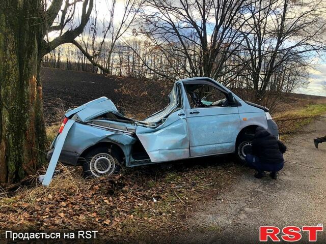 Фольксваген Transporter 2005 в Киеве на Automoto.ua Серый Фольксваген Transporter, объемом двигателя 2.5 л и пробегом 340 тыс. км за 2300 $, фото 2 на Automoto.ua