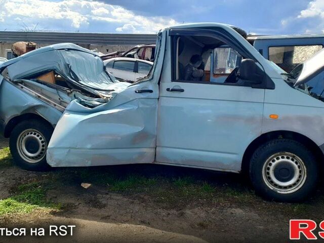 Фольксваген Transporter 2005 в Киеве на Automoto.ua Серый Фольксваген Transporter, объемом двигателя 2.5 л и пробегом 340 тыс. км за 2300 $, фото 4 на Automoto.ua