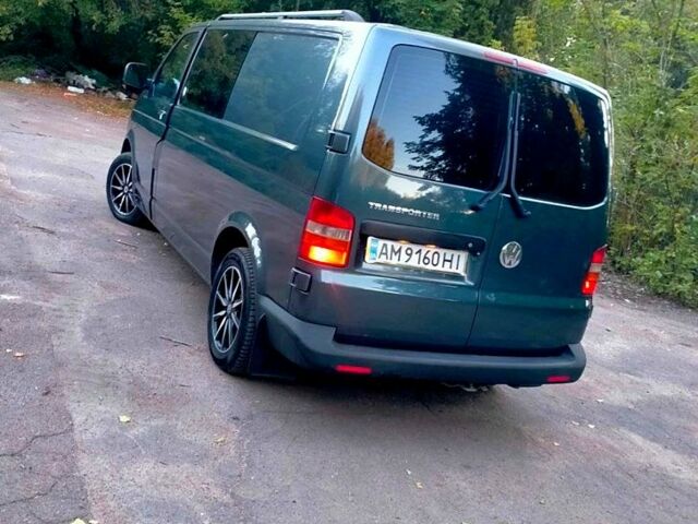 Серый Фольксваген Transporter, объемом двигателя 2.5 л и пробегом 280 тыс. км за 8500 $, фото 6 на Automoto.ua