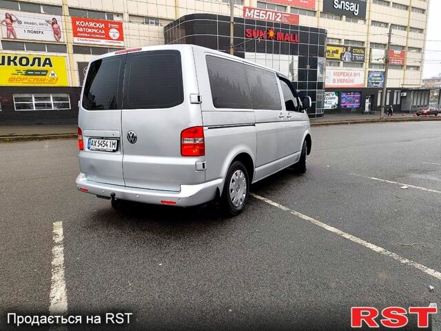 Серый Фольксваген Transporter, объемом двигателя 2.5 л и пробегом 320 тыс. км за 11500 $, фото 2 на Automoto.ua