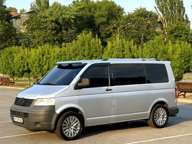 Серый Фольксваген Transporter, объемом двигателя 2.5 л и пробегом 300 тыс. км за 8750 $, фото 4 на Automoto.ua