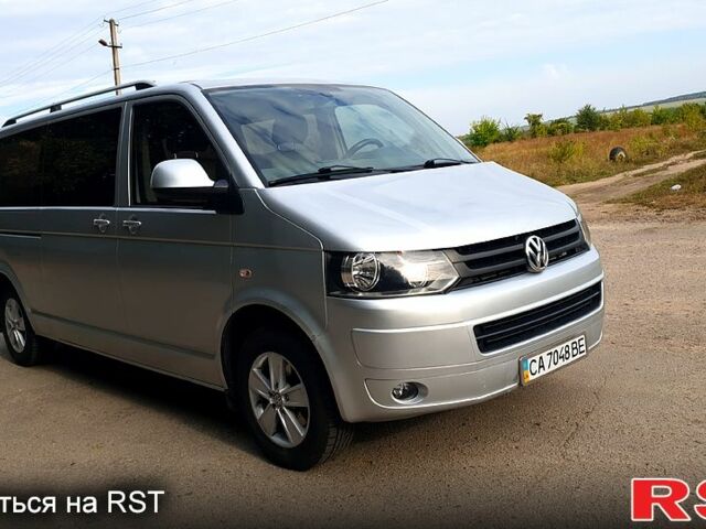 Серый Фольксваген Transporter, объемом двигателя 2 л и пробегом 306 тыс. км за 15500 $, фото 2 на Automoto.ua