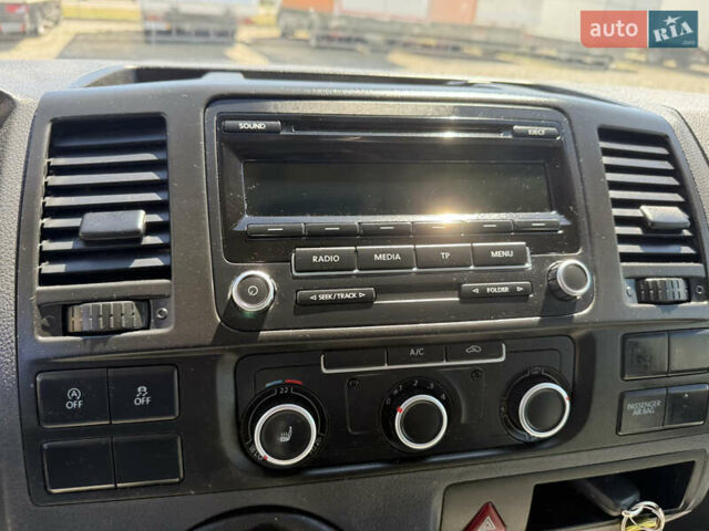 Синій Фольксваген Transporter, об'ємом двигуна 2 л та пробігом 183 тис. км за 17900 $, фото 17 на Automoto.ua