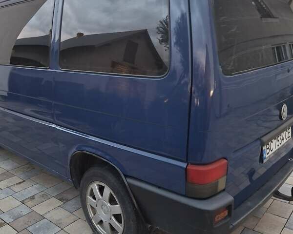 Синій Фольксваген Transporter, об'ємом двигуна 2.37 л та пробігом 745 тис. км за 3500 $, фото 3 на Automoto.ua