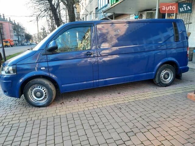 Синий Фольксваген Transporter, объемом двигателя 2 л и пробегом 180 тыс. км за 10500 $, фото 3 на Automoto.ua