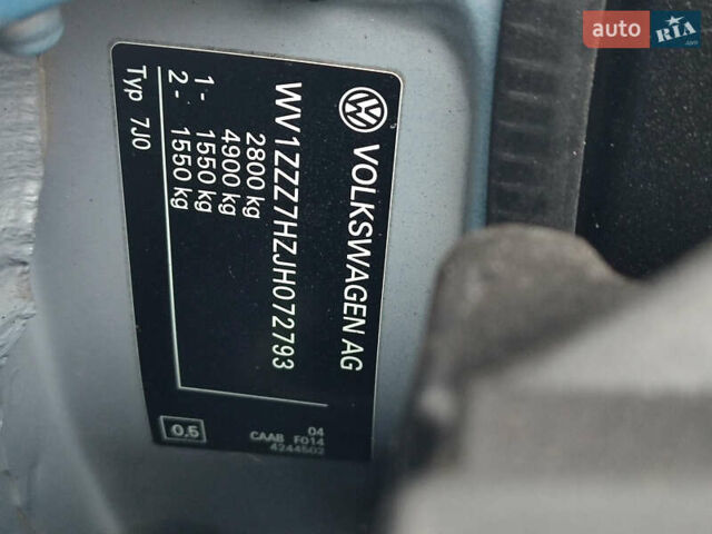 Синий Фольксваген Transporter, объемом двигателя 1.97 л и пробегом 88 тыс. км за 19950 $, фото 2 на Automoto.ua