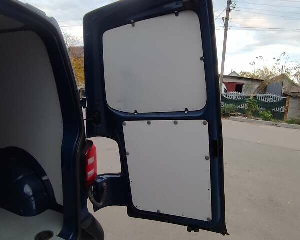 Синий Фольксваген Transporter, объемом двигателя 1.97 л и пробегом 88 тыс. км за 20500 $, фото 14 на Automoto.ua
