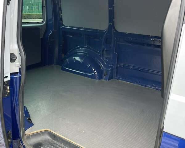 Синий Фольксваген Transporter, объемом двигателя 1.97 л и пробегом 55 тыс. км за 31000 $, фото 10 на Automoto.ua