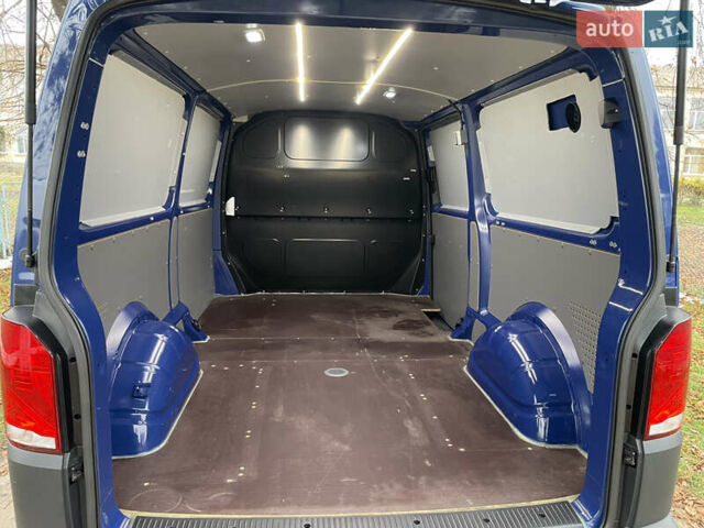 Синій Фольксваген Transporter, об'ємом двигуна 1.97 л та пробігом 159 тис. км за 21600 $, фото 11 на Automoto.ua