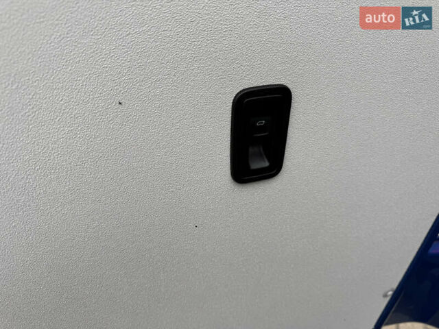 Синий Фольксваген Transporter, объемом двигателя 1.97 л и пробегом 207 тыс. км за 23999 $, фото 83 на Automoto.ua