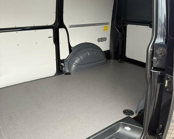 Синій Фольксваген Transporter, об'ємом двигуна 2 л та пробігом 149 тис. км за 33999 $, фото 137 на Automoto.ua