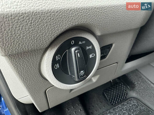 Синий Фольксваген Transporter, объемом двигателя 1.97 л и пробегом 207 тыс. км за 23999 $, фото 89 на Automoto.ua