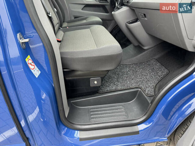 Синий Фольксваген Transporter, объемом двигателя 1.97 л и пробегом 207 тыс. км за 23999 $, фото 70 на Automoto.ua