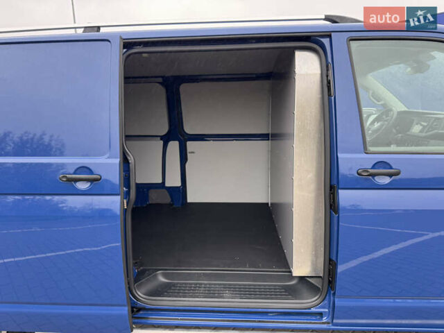 Синий Фольксваген Transporter, объемом двигателя 1.97 л и пробегом 207 тыс. км за 23999 $, фото 73 на Automoto.ua