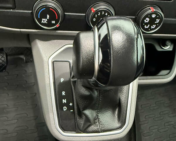 Синій Фольксваген Transporter, об'ємом двигуна 2 л та пробігом 149 тис. км за 33999 $, фото 114 на Automoto.ua