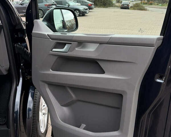 Синій Фольксваген Transporter, об'ємом двигуна 2 л та пробігом 149 тис. км за 33999 $, фото 121 на Automoto.ua