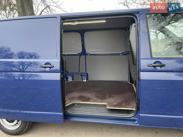 Синій Фольксваген Transporter, об'ємом двигуна 1.97 л та пробігом 159 тис. км за 21600 $, фото 12 на Automoto.ua
