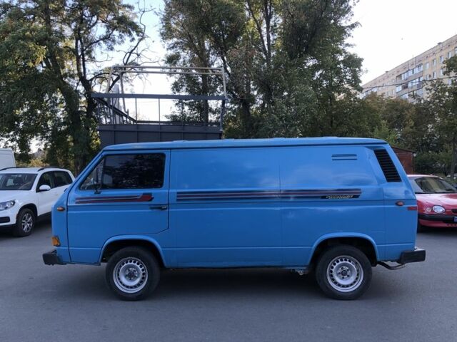 Синій Фольксваген Transporter, об'ємом двигуна 1.6 л та пробігом 300 тис. км за 1900 $, фото 1 на Automoto.ua