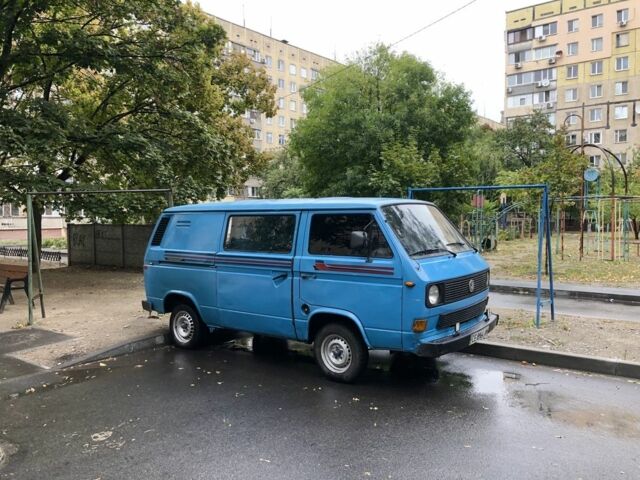 Синій Фольксваген Transporter, об'ємом двигуна 1.6 л та пробігом 300 тис. км за 1900 $, фото 8 на Automoto.ua