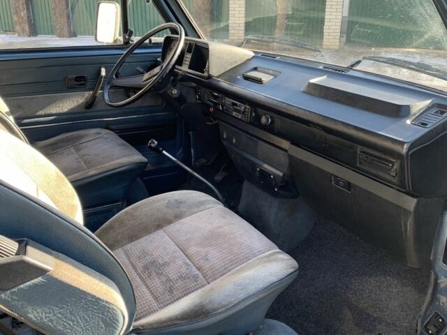 Синій Фольксваген Transporter, об'ємом двигуна 2.1 л та пробігом 100 тис. км за 3800 $, фото 2 на Automoto.ua