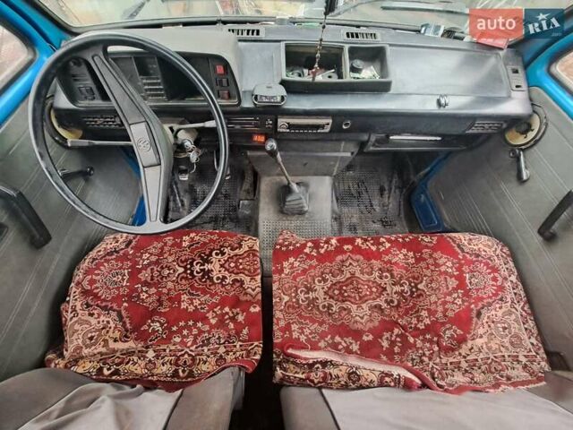 Синій Фольксваген Transporter, об'ємом двигуна 1.9 л та пробігом 355 тис. км за 1800 $, фото 34 на Automoto.ua