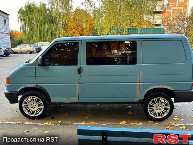 Синий Фольксваген Transporter, объемом двигателя 1.9 л и пробегом 300 тыс. км за 3000 $, фото 6 на Automoto.ua
