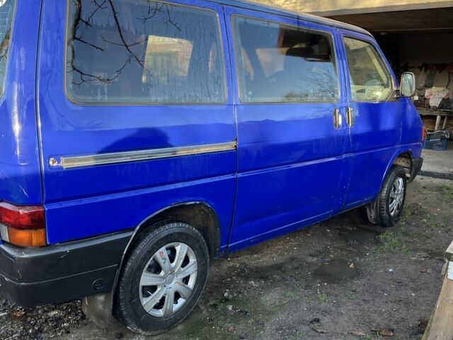 Синий Фольксваген Transporter, объемом двигателя 2.5 л и пробегом 569 тыс. км за 1500 $, фото 3 на Automoto.ua