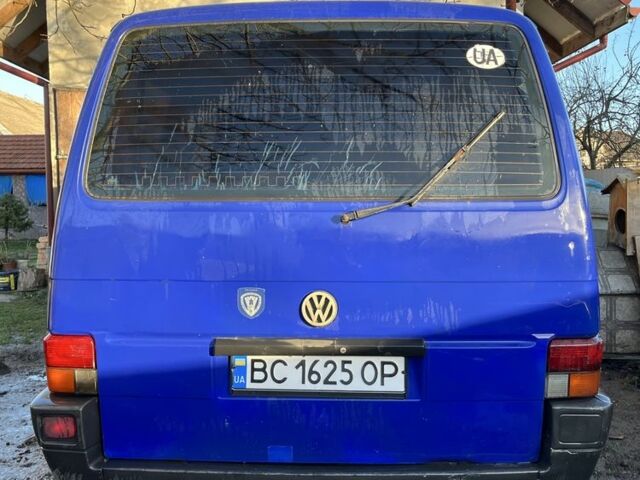 Синий Фольксваген Transporter, объемом двигателя 2.5 л и пробегом 569 тыс. км за 1500 $, фото 4 на Automoto.ua