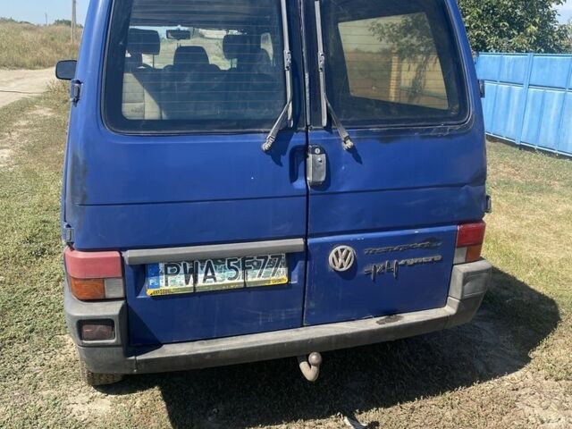 Синій Фольксваген Transporter, об'ємом двигуна 2.5 л та пробігом 430 тис. км за 2525 $, фото 1 на Automoto.ua