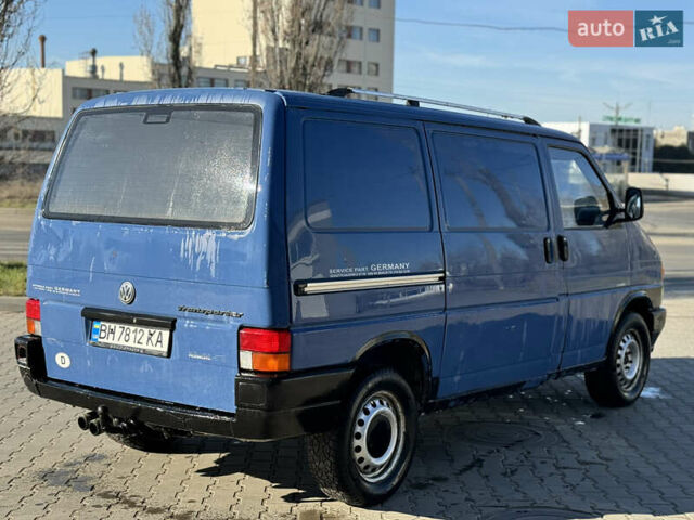 Синий Фольксваген Transporter, объемом двигателя 2.4 л и пробегом 300 тыс. км за 3000 $, фото 24 на Automoto.ua