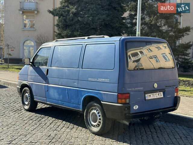Синий Фольксваген Transporter, объемом двигателя 2.4 л и пробегом 300 тыс. км за 3000 $, фото 3 на Automoto.ua