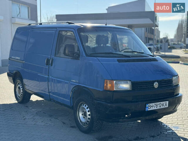 Синий Фольксваген Transporter, объемом двигателя 2.4 л и пробегом 300 тыс. км за 3000 $, фото 19 на Automoto.ua