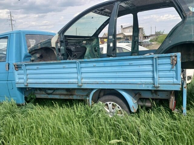 Синій Фольксваген Transporter, об'ємом двигуна 0 л та пробігом 1 тис. км за 2000 $, фото 3 на Automoto.ua