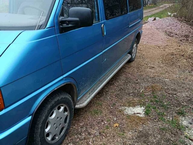 Синій Фольксваген Transporter, об'ємом двигуна 1.9 л та пробігом 275 тис. км за 3400 $, фото 3 на Automoto.ua
