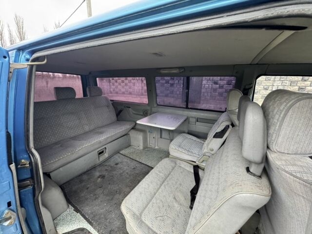 Синий Фольксваген Transporter, объемом двигателя 1.9 л и пробегом 290 тыс. км за 4500 $, фото 7 на Automoto.ua