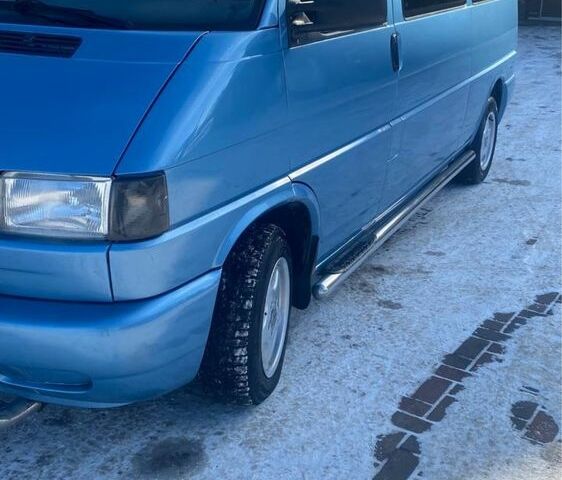 Синий Фольксваген Transporter, объемом двигателя 1.9 л и пробегом 487 тыс. км за 7500 $, фото 2 на Automoto.ua