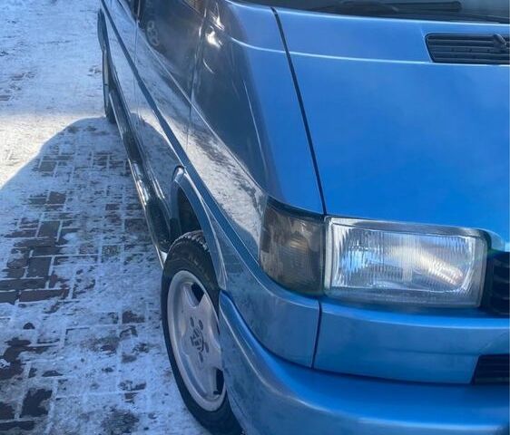 Синий Фольксваген Transporter, объемом двигателя 1.9 л и пробегом 487 тыс. км за 7500 $, фото 1 на Automoto.ua