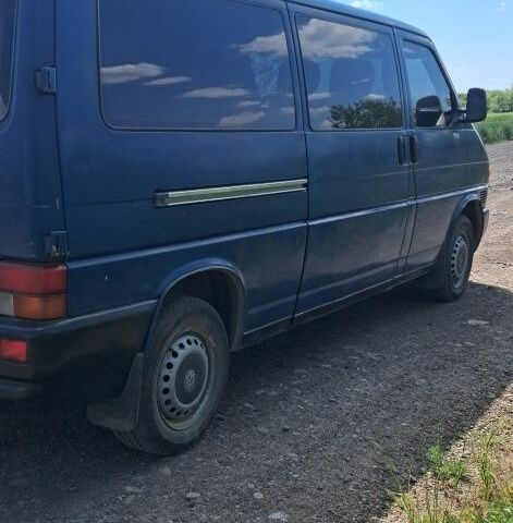 Синій Фольксваген Transporter, об'ємом двигуна 9 л та пробігом 400 тис. км за 4400 $, фото 5 на Automoto.ua