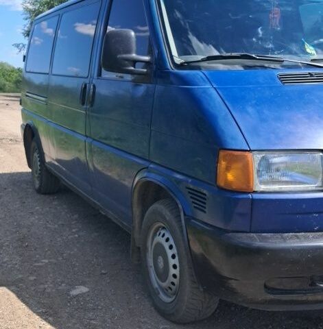 Синій Фольксваген Transporter, об'ємом двигуна 9 л та пробігом 400 тис. км за 4400 $, фото 1 на Automoto.ua