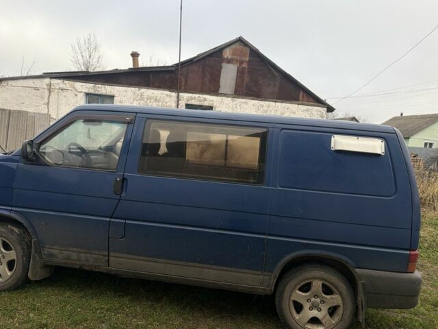 Синій Фольксваген Transporter, об'ємом двигуна 2.5 л та пробігом 350 тис. км за 5000 $, фото 1 на Automoto.ua